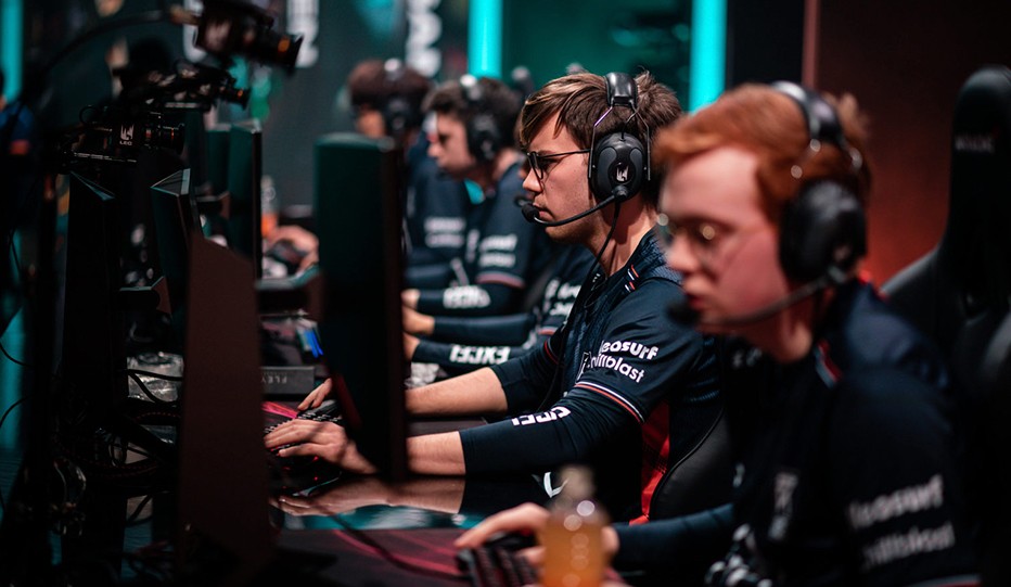 top_CSGO_teams_to_bet_on_in_2023