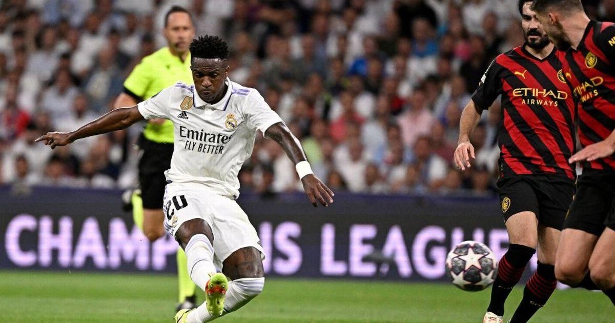 weekend_football_may_1